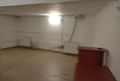 Casă cu 4 camere în Central - 5
