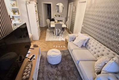 Apartament cu 3 camere semidecomandat, mobilat în Florești