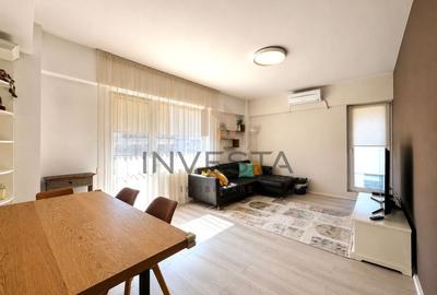 Apartament cu 4 camere semidecomandat, mobilat în Bună Ziua