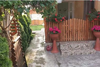 Casă cu 3 camere cu Teren 500 Mp în Central
