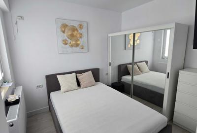 Apartament cu 2 camere semidecomandat în Militari