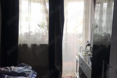 Apartament cu 3 camere decomandat în Central - 1