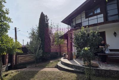 Casă individuală cu 4 camere cu Canalizare în Vest
