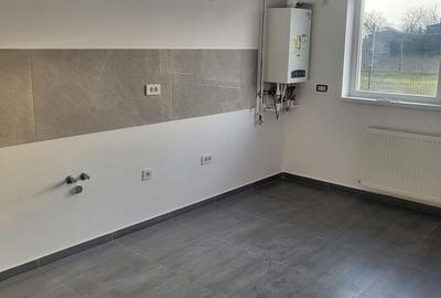 Apartament cu 2 camere decomandat în Sud-Vest - 4