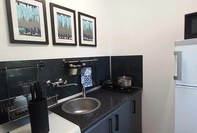 Apartament cu 3 camere semidecomandat în Nord