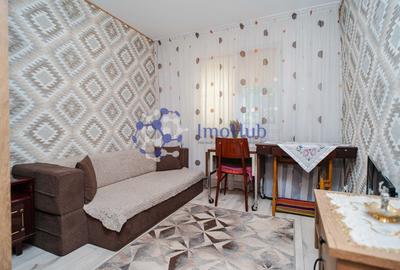 Apartament cu 2 camere semidecomandat în Podu Roș