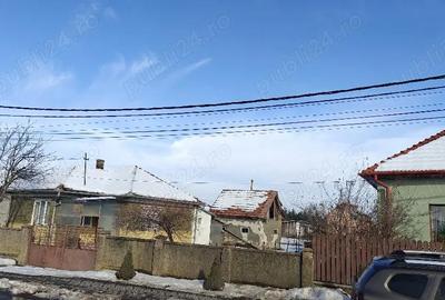Casă cu 2 camere cu Teren 700 Mp în Sânnicoară - 8