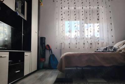 Apartament cu 3 camere decomandat în Central - 3