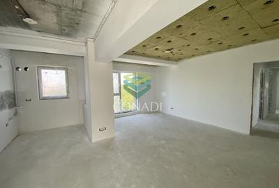 Apartament cu 4 camere decomandat în Cotroceni