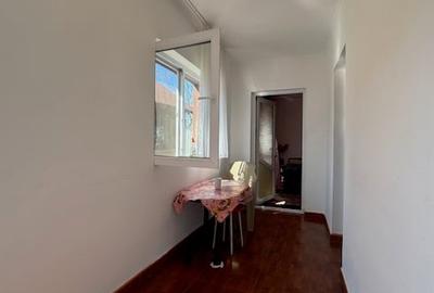 Casă cu 4 camere cu Teren 388 Mp în Palazu Mare - 9