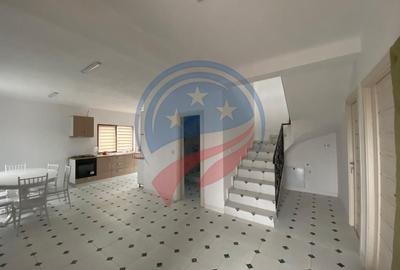 Duplex cu 5 camere cu Teren 200 Mp în Aeroport - 1