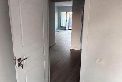 Casă cu 4 camere cu Teren 450 Mp în Cumpăna