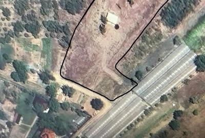 Teren de 3200 mp, în Giurgiului - 2