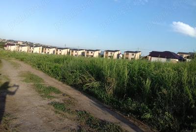 Teren Construcții intravilan de 700 mp, în Miroslava - 1