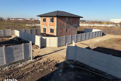 Casă cu 4 camere cu Teren 488 Mp în Dragomirești-Vale