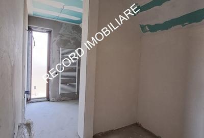 Casă cu 4 camere cu Teren 300 Mp în Apahida
