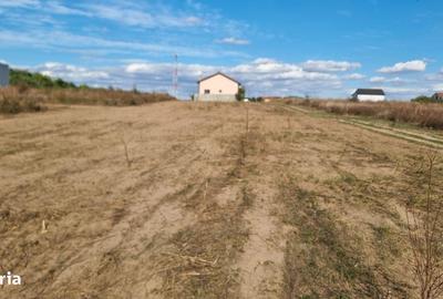 Teren de 490 mp, în Malu Mare - 2