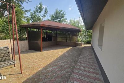 Casă cu 3 camere în Horpaz
