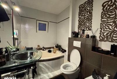 Apartament cu 3 camere decomandat în Banat - 2