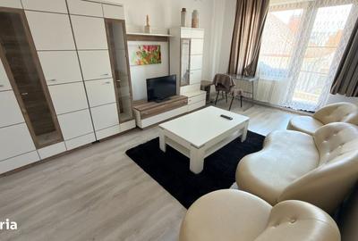 Apartament cu 3 camere decomandat în Ștefan cel Mare