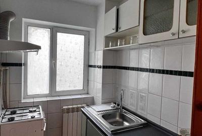 Apartament cu 2 camere semidecomandat în Exterior Vest