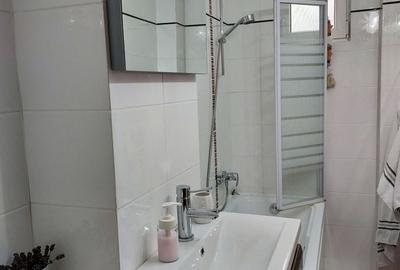 Apartament cu 2 camere în George Enescu