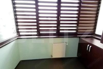 Apartament cu 4 camere decomandat în Central - 16