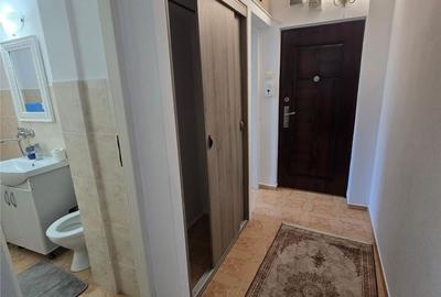 Garsonieră decomandată în Alexandru cel Bun