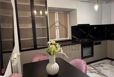 Apartament cu 3 camere decomandat în Centrul Civic