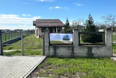 Casă cu 6 camere cu Canalizare în Nord-Est - 1