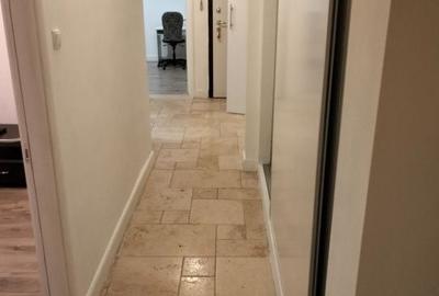 Apartament cu 3 camere decomandat, mobilat în Rahova