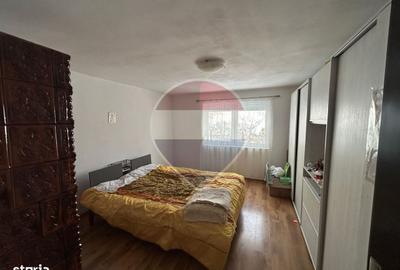 Casă cu 3 camere în Central