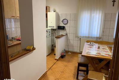 Apartament cu 4 camere în Central