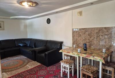 Casă individuală cu 7 camere cu Canalizare în Central - 4
