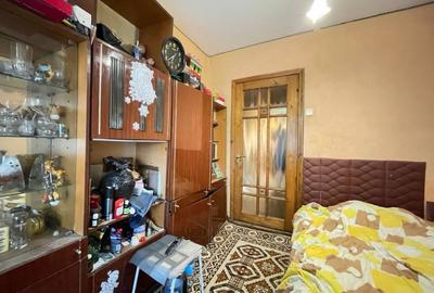 Apartament cu 3 camere decomandat în Europa - 4