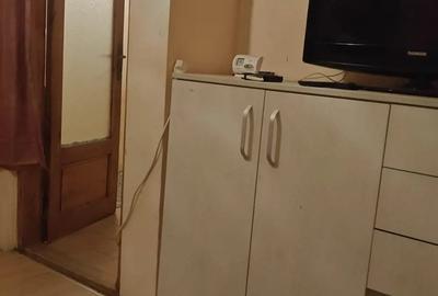 Garsonieră decomandată în Târgu Cărbunești - 1