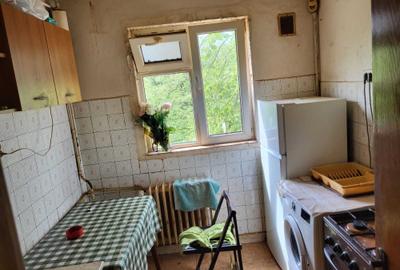 Apartament cu 2 camere semidecomandat în Drumul Taberei - 3