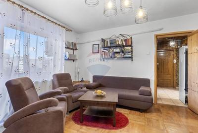 Apartament cu 3 camere decomandat în Aurel Vlaicu - 2