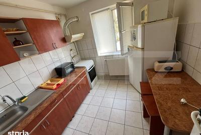 Apartament cu 3 camere decomandat în Micro 9 - 6