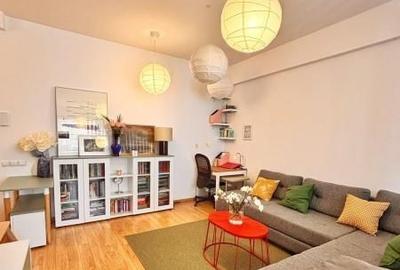 Apartament cu 2 camere semidecomandat, mobilat în 13 Septembrie