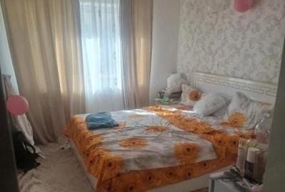Apartament cu 4 camere decomandat în Inel I