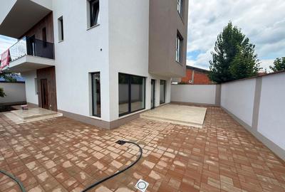 Casă individuală cu 4 camere cu Teren 280 Mp în Prelungirea Ghencea