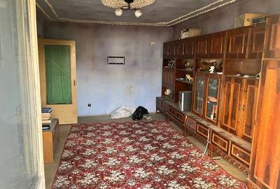 Apartament cu 3 camere decomandat în Valea Rosie - 5