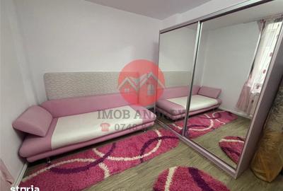 Apartament cu 2 camere decomandat în Vest