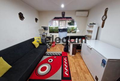 Apartament cu 4 camere semidecomandat, mobilat în Craiovița Nouă