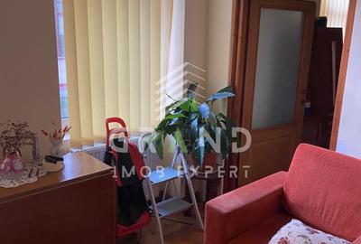 Apartament cu 2 camere semidecomandat, mobilat în Central - 2