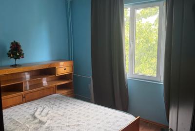 Apartament cu 4 camere decomandat în Nufărul - 3