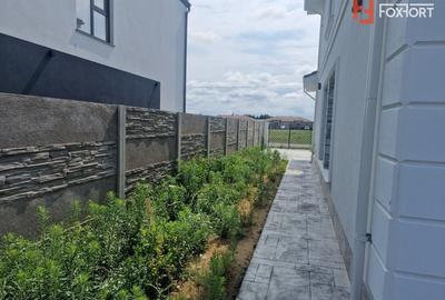 Duplex cu 4 camere cu Canalizare în Moșnița Nouă - 13
