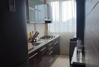 Apartament cu 3 camere semidecomandat, mobilat în Militari - 5
