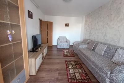 Apartament cu 2 camere decomandat, mobilat în Trocadero
